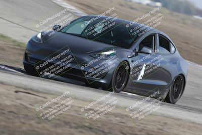 media/Oct-19-2025-Speed Ventures (Sun) [[a6e7fe67be]]/TC B/Session 2 (Outside Grapevine)/